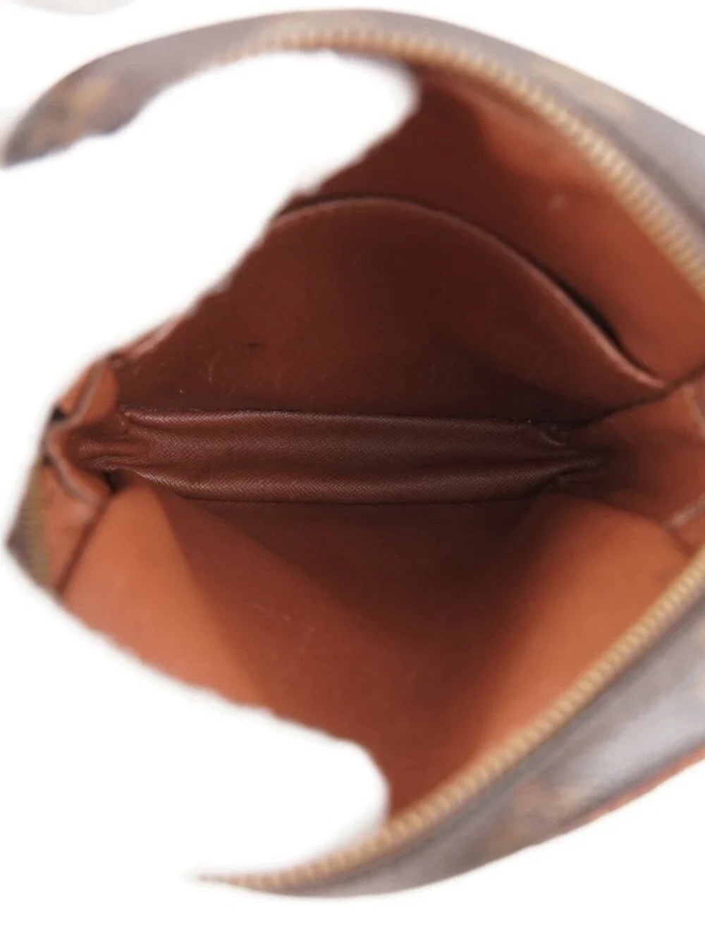 Louis Vuitton size approx